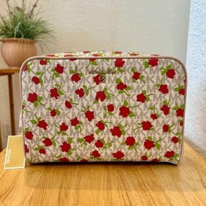 Michael Kors Jet Set Large Zip Travel Pouch